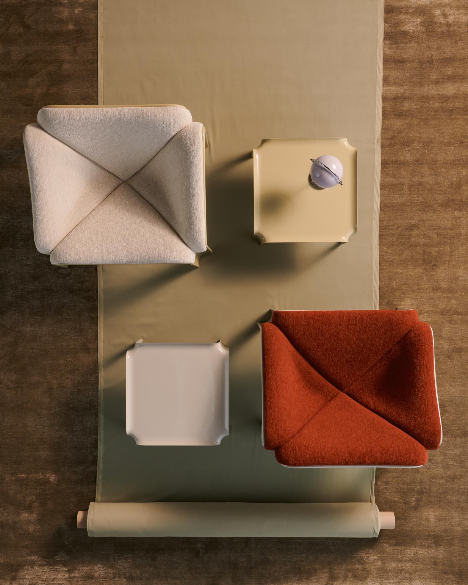 Gubi T877 Side Table